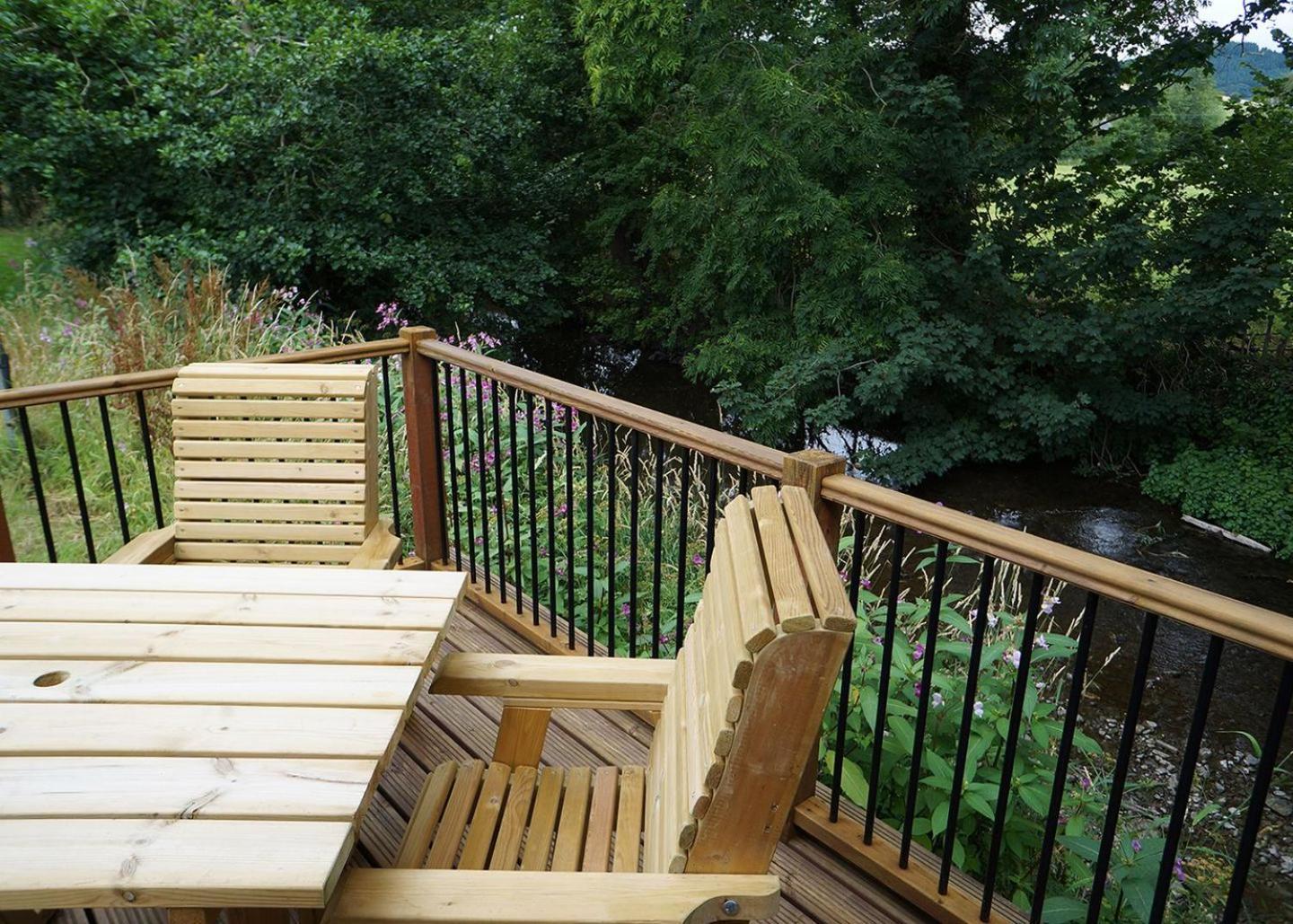 Clun Valley Lodges Clunton Экстерьер фото